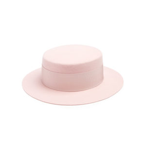 federica-moretti-hat-pink