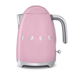 smeg_electric-kettle-pink-retro
